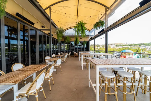 Central Hotel Shellharbour