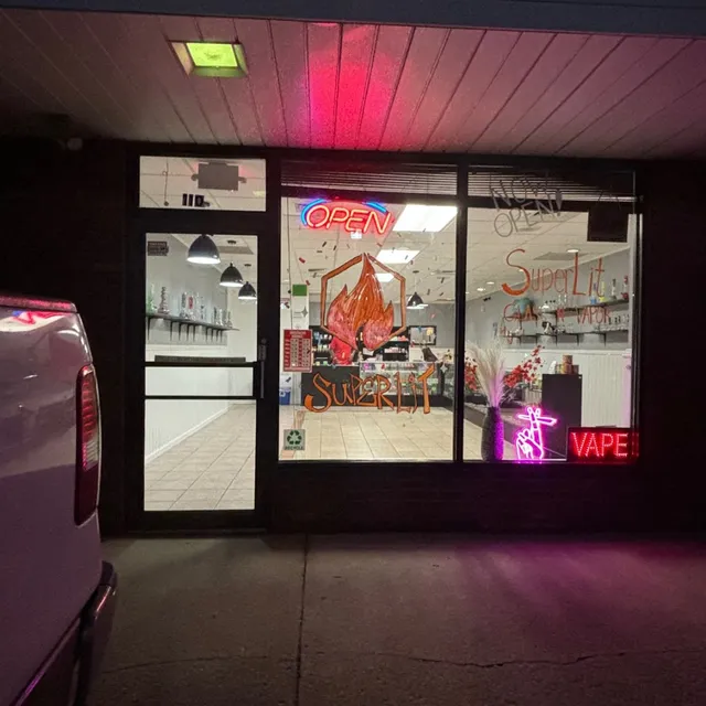 SuperLit - Glass & Vapor (ELYRIA)