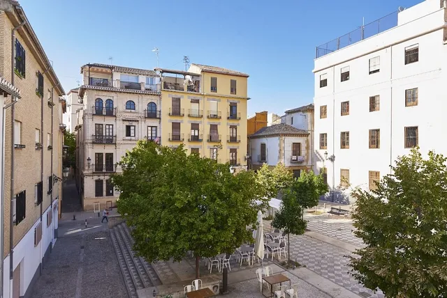 Carlos Cano Apartments