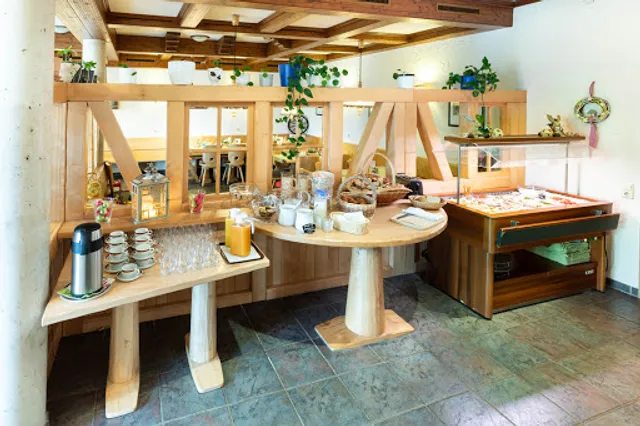 Hotel-Landgasthof ZUM PFLUG