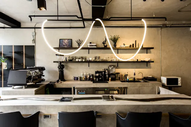 FlowEver Cafe & Wine