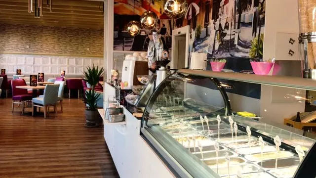 Reza's Street Kitchen