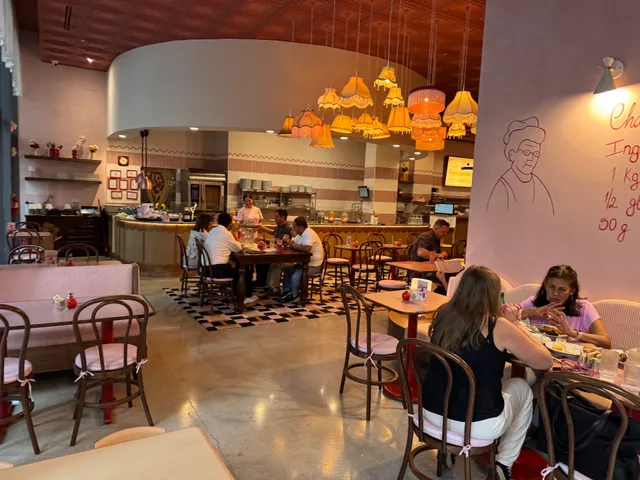 Bobe Kitchen & Bakery