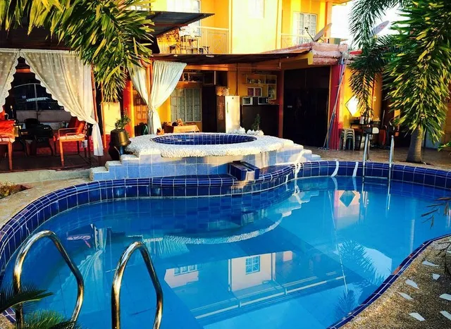 Sascha's Lodge Oslob - 1.5 Star