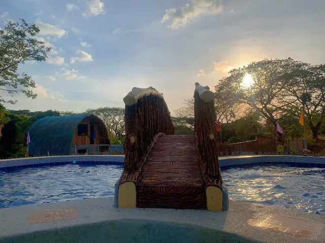 Don Roberto's Kubo Resort