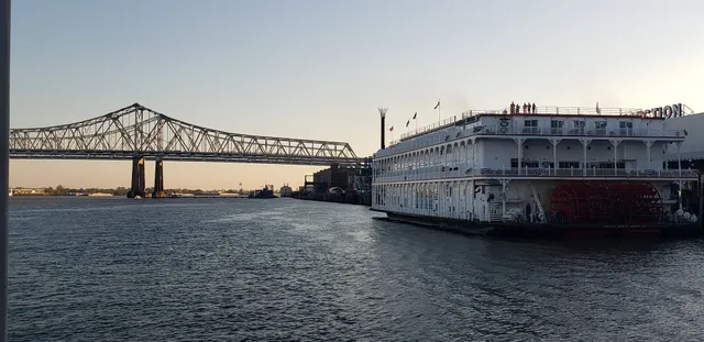 Creole Queen - Battlefield Dock