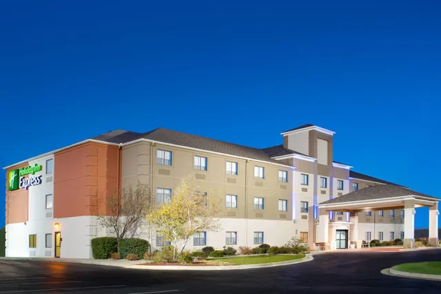 Holiday Inn Express Howe (Sturgis, MI) by IHG