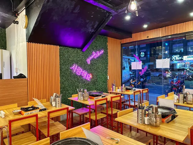 Tokiniku Bbq Grill & Seafood Hatch