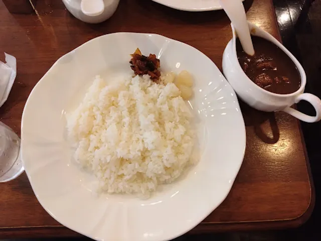 三重県議会議事堂 喫茶室マンドルーラ