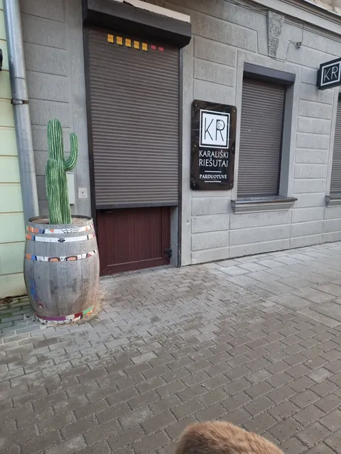 Karališki Riešutai