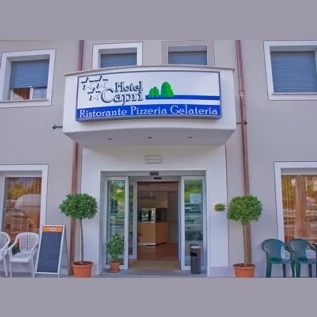 Hotel Capri