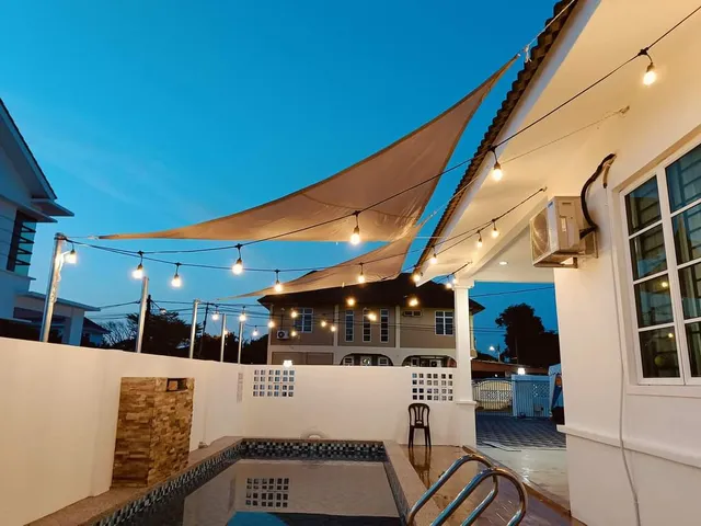 Arrayyan with pool(AWP) Homestay Cherang Kota Bharu