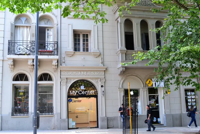 GreenGo Hostel & Residencia