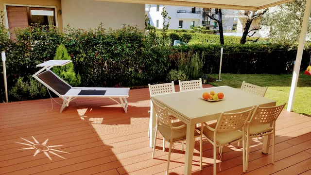 Family Garden Apartment