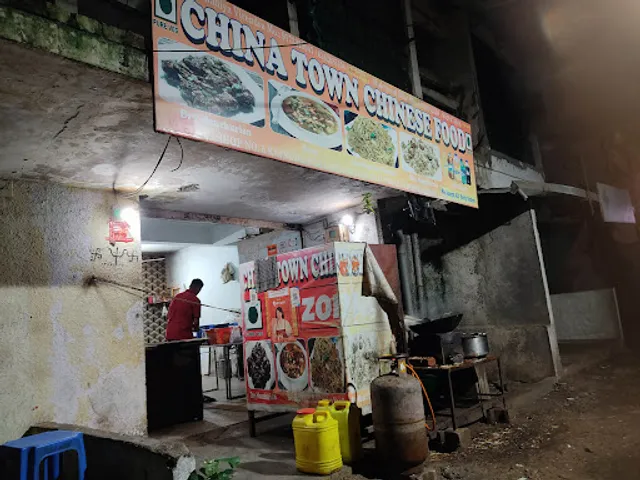 CHINA TOWN CHINESE FOOD