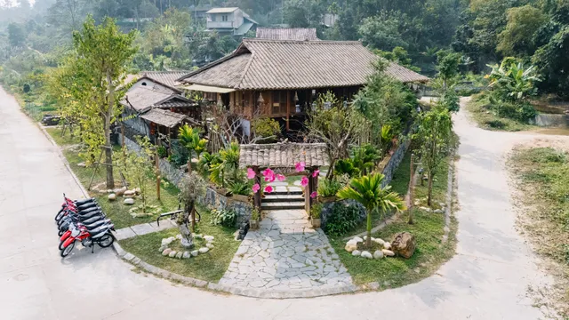 Anans Home Ha Giang | Tours & Motorbike Rental