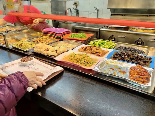 金飯碗自助餐店
