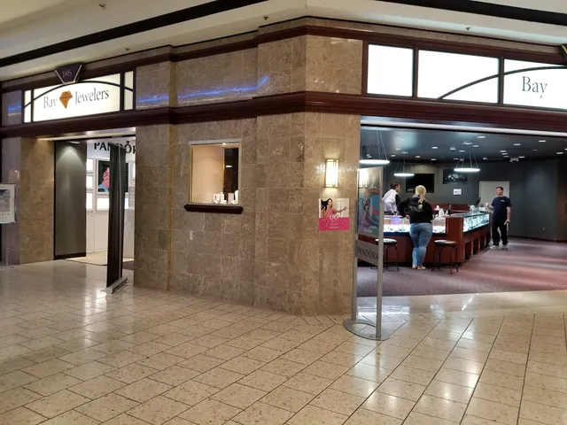 BAY JEWELERS