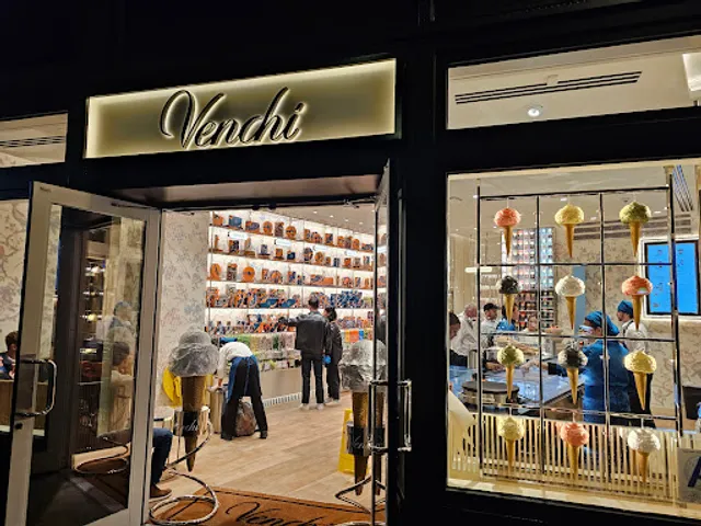 Venchi Chocolate and Gelato NOMAD