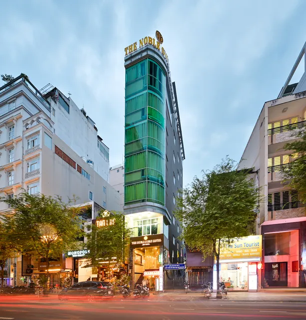 The Noble Swan Hotel - new world