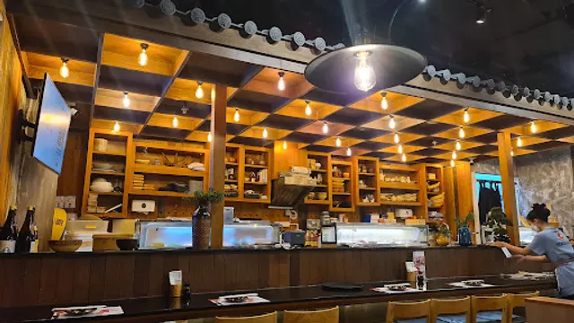 MAGURO (Esplanade Ratchada) Premium Japanese and Sushi Restaurant