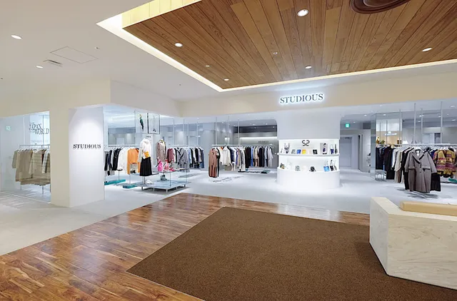 STUDIOUS WOMENS 心斎橋