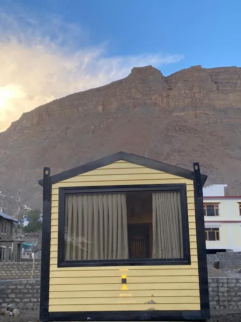 Yellow Hotels & Cottages Kaza