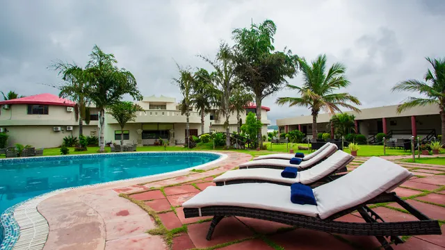 Jeevantara Club & Spa Resort