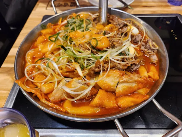 청년다방 신용산역점