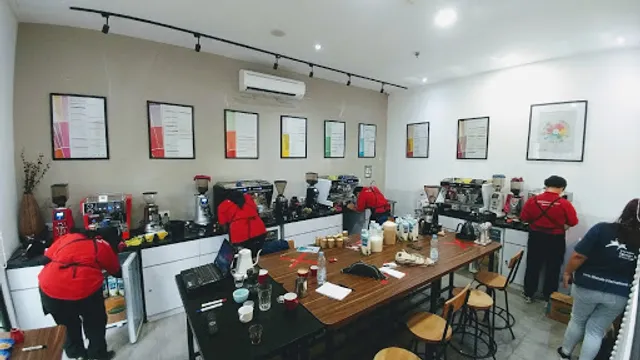 Koffie Nation Barista Course & Coffee Shop