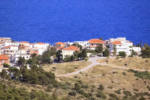 TreeHouse Holiday Homes