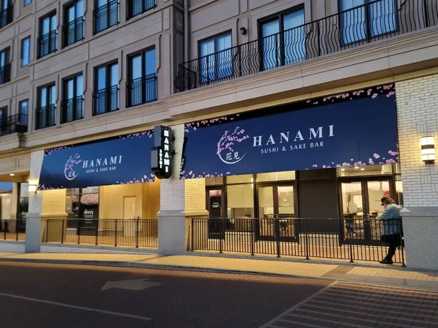 Hanami Sushi & Sake Bar