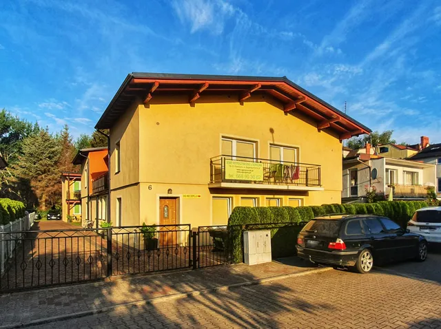 U GORGONA, ul. Żeglarska 8