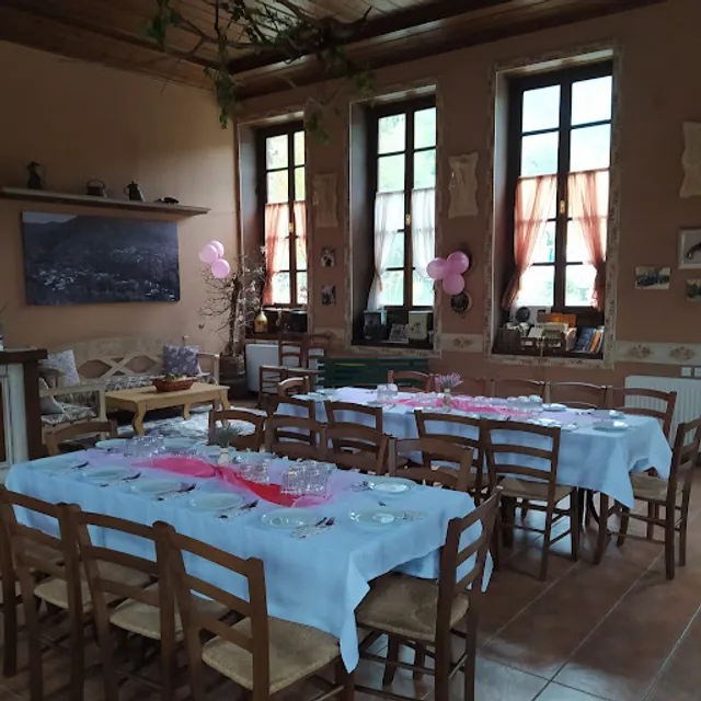 Πεκλαρίτικο Στέκι