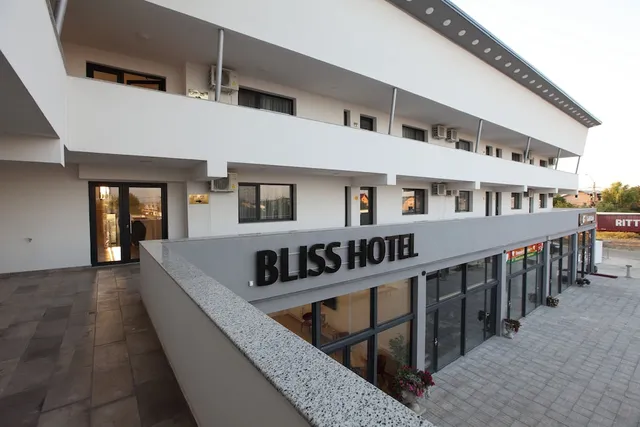Bliss Hotel