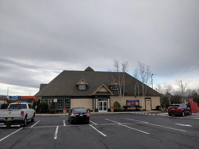 Ludlow Service Plaza Westbound