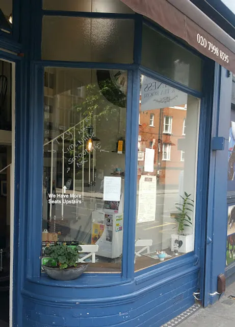 Highness Cafe & Tea Room