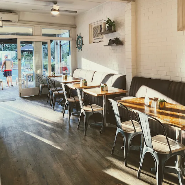 Caffene Break Runaway Bay