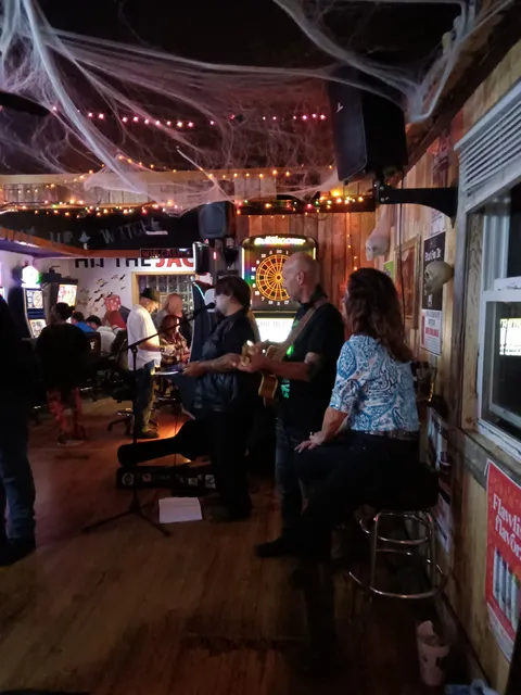 Sammy’s Bar and Gaming