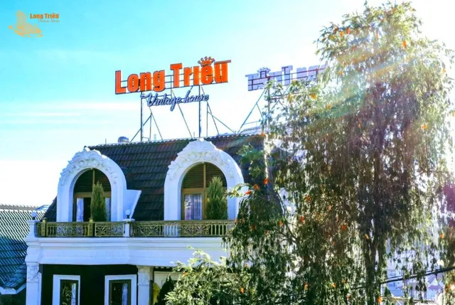 Long Triều Vintage House