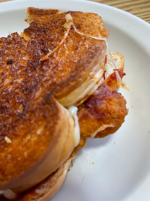 Schleicher's Chute Inn LLC