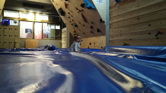 double 8 岩究所 攀岩 健身 裝備