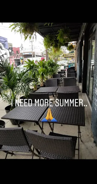 MIRAGE MINGLE BAR &MUSIC VENUE