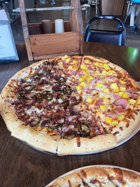 The Shop Bar & Grill