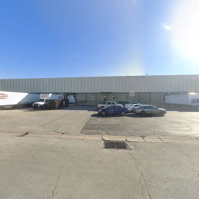 Crate & Barrel Warehouse