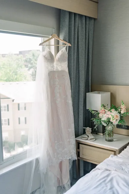 Emerald & Oak Bridal