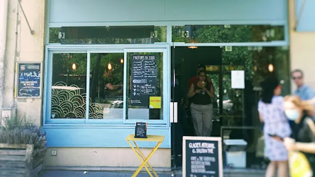 La Tropicale Glacier