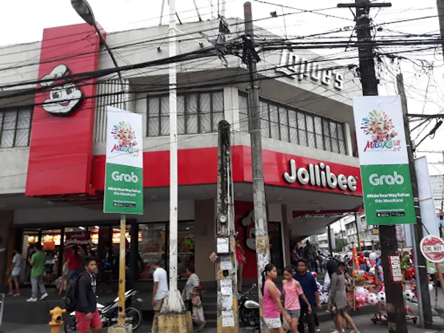 Jollibee San Sebastian