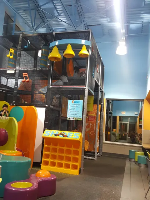 Del Mar Shopping Plaza