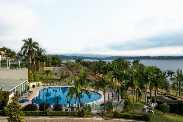 Club Med Lake Paradise